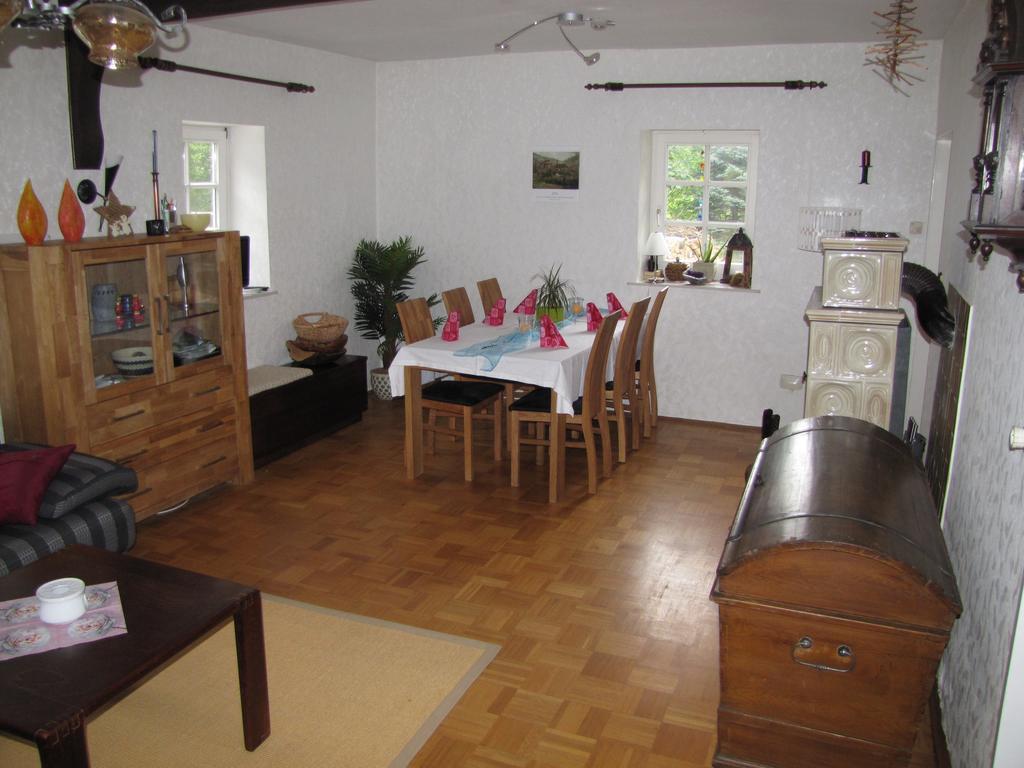 Hof Guttels Waldgasthof Ferienpension Rotenburg an der Fulda Bilik gambar